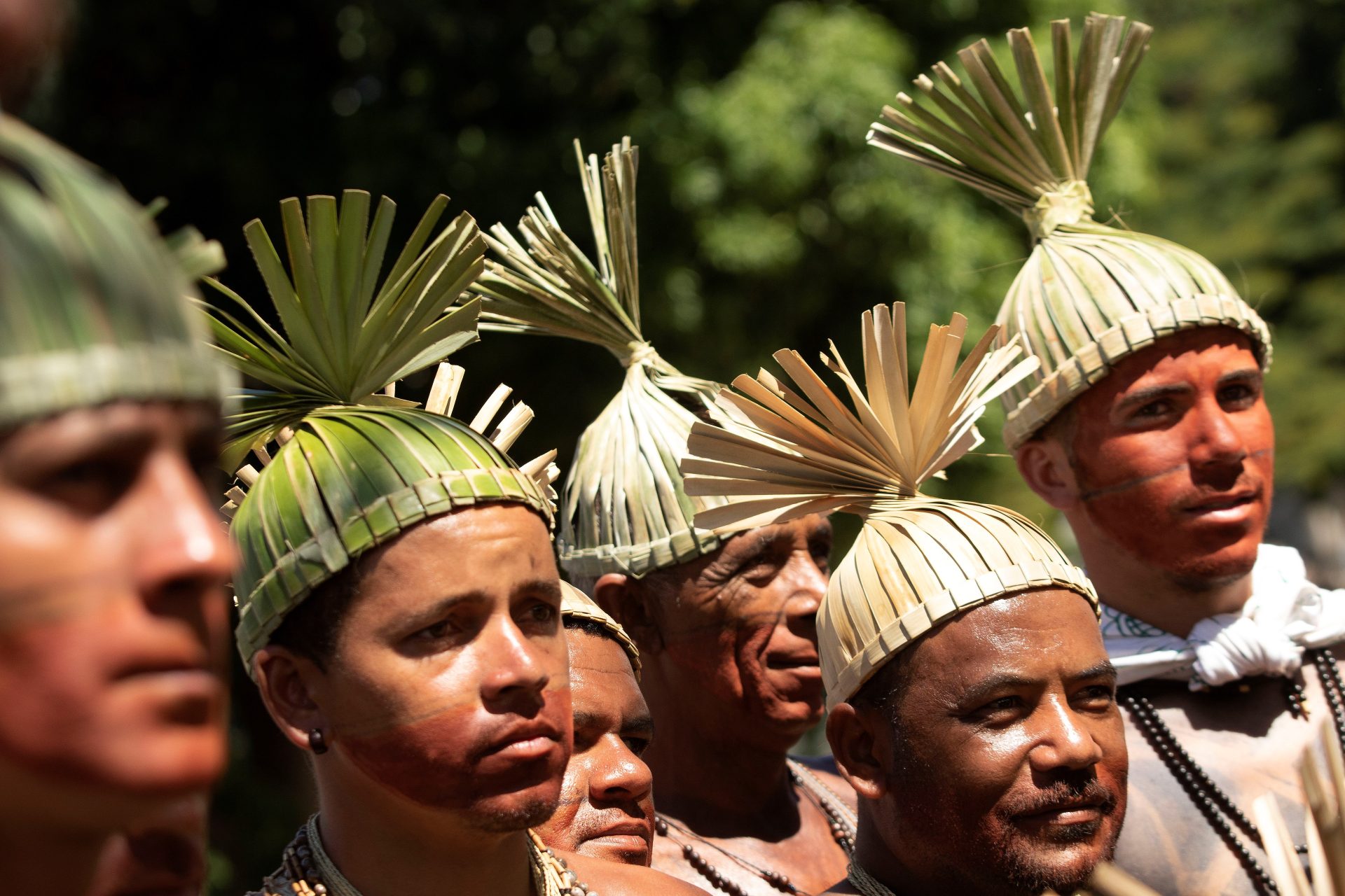 Indios protestan contra Bolsonaro en Brasilia