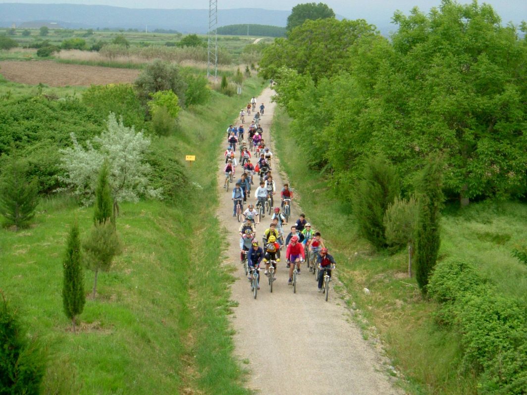 Imagen de la Vía Verde del Tarazónica, entre Navarra y Aragón. EFE/Vías verdes