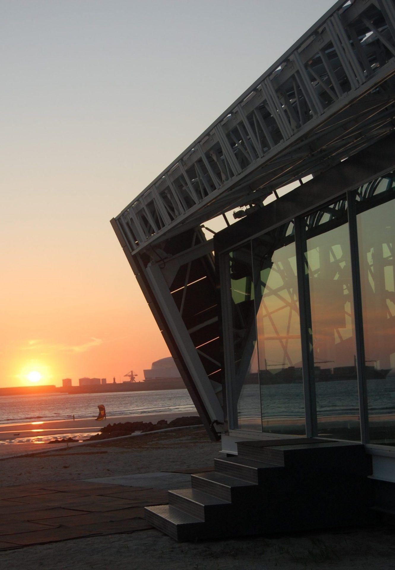 En la imagen el segundo prototipo de la casa, construido en 2015 en Oporto, Foto: Casas Em Movimento 