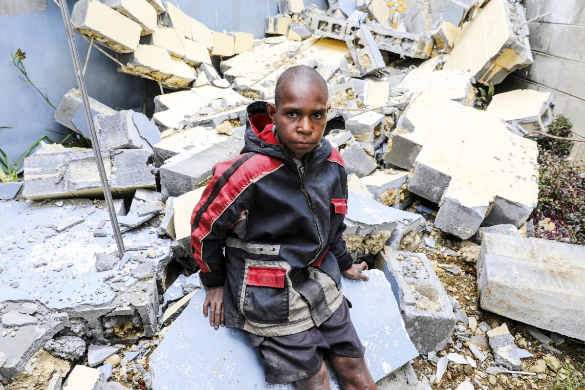 Unos 270.000 papuanos necesita ayuda urgente casi un mes después de terremoto