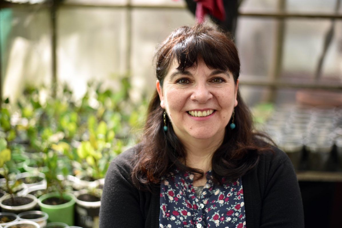 Científica chilena plantas