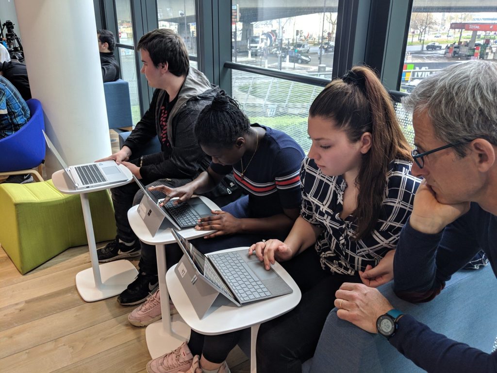 La tecnología, herramienta clave para renovar un modelo educativo caduco