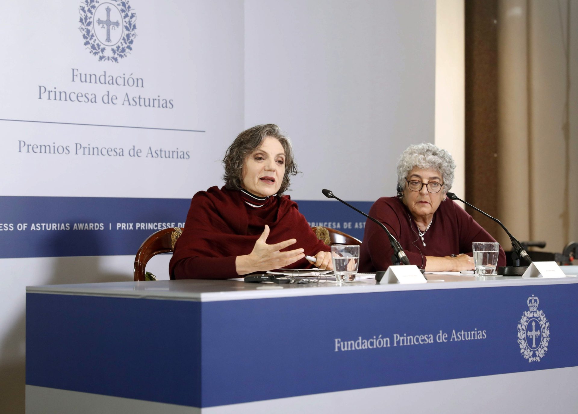 Rueda de prensa de Joanne Chory y Sandra Myrna Díaz