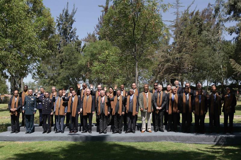 foto de familia de XI Conferencia de Ministros de Defensa de las Américas (CMDA) en Arequipa (Perú)