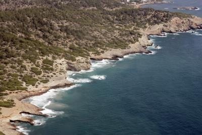Vista aérea del parque natural de Ses Salines, en Ibiza, en una foto de archivo.