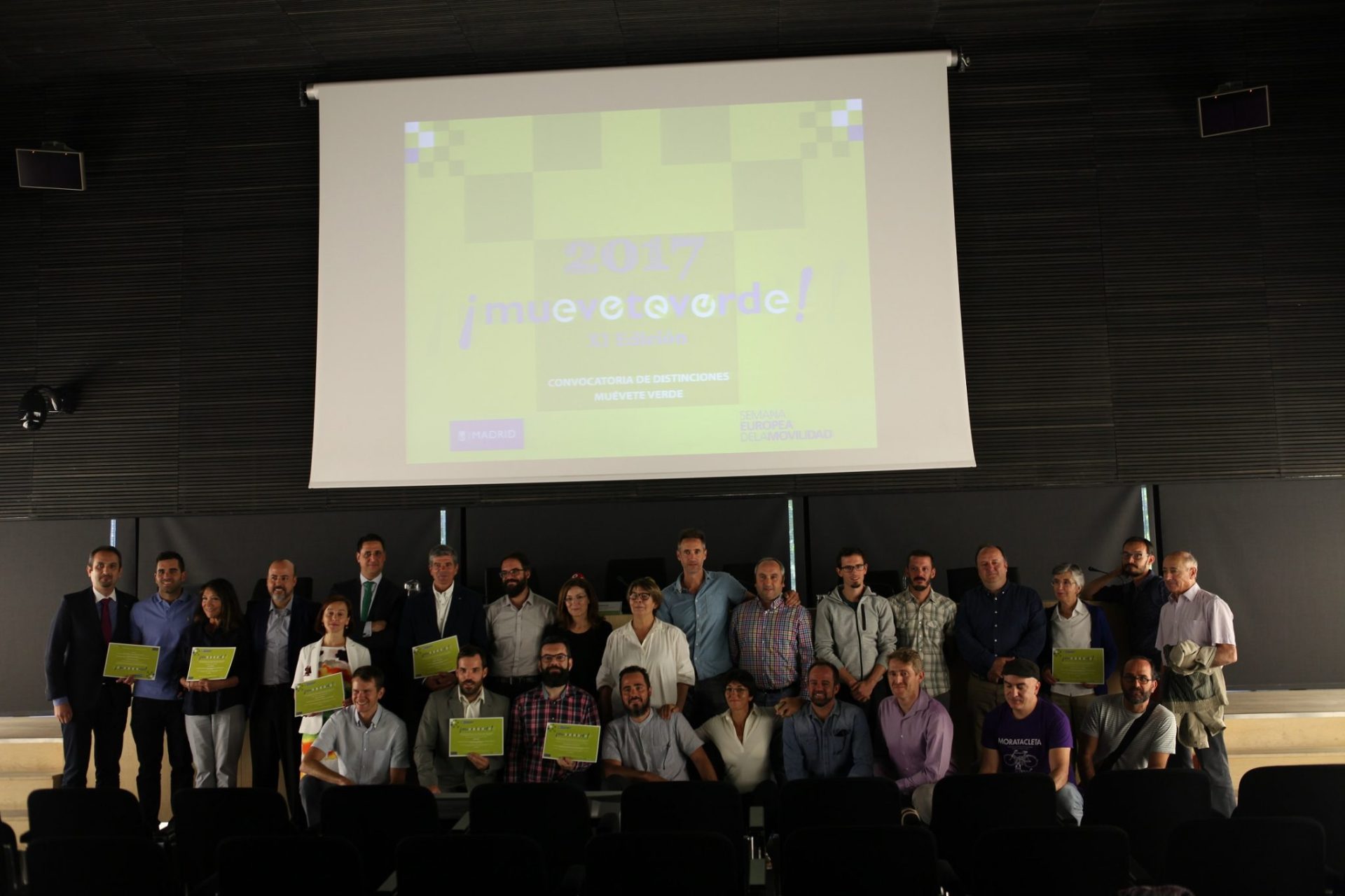 Foto de familia de los premiados facilitada por Tragsa