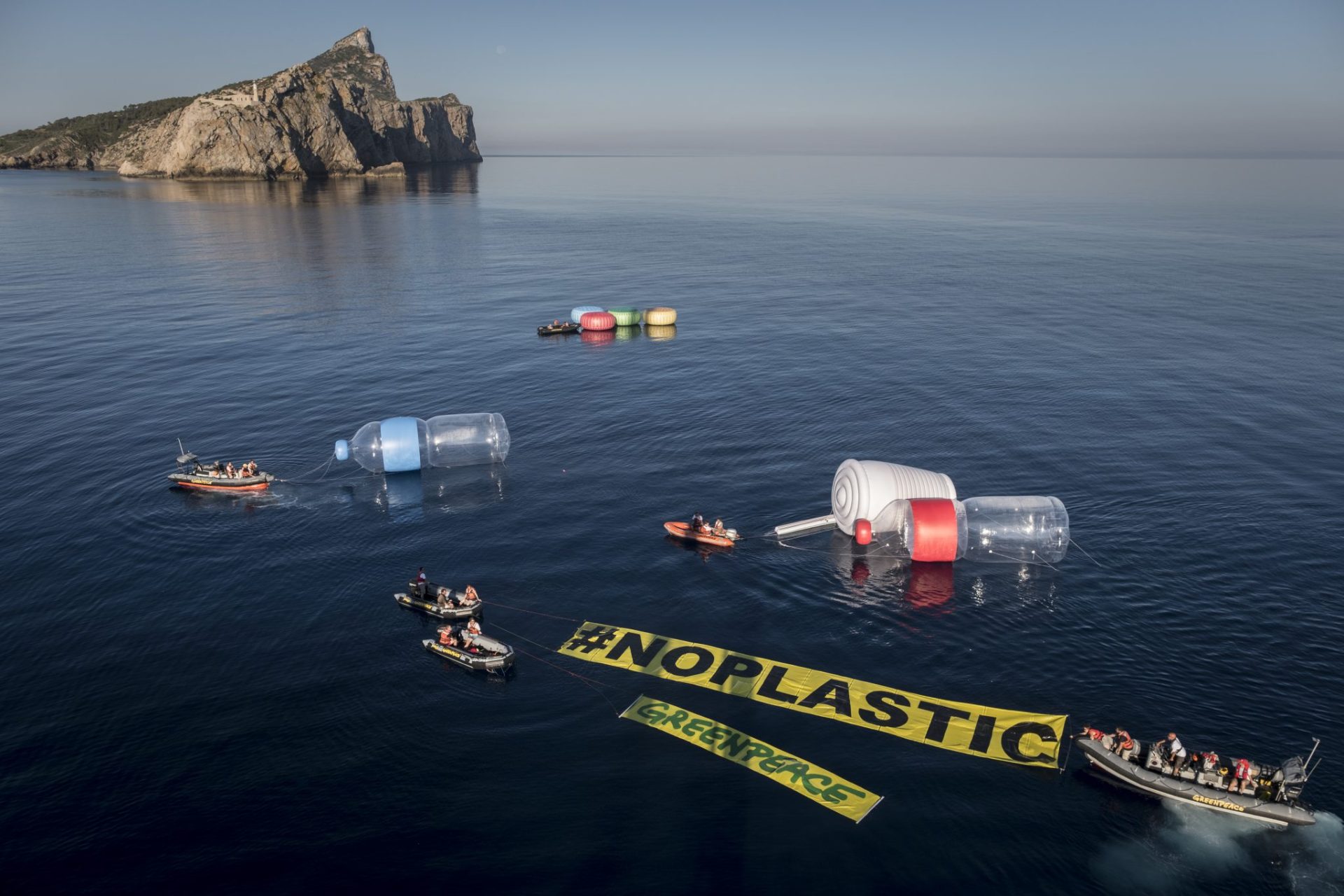 ©Greenpeace Handout/Pedro ARMESTRE - No sales - No Archives - Editorial Use Only