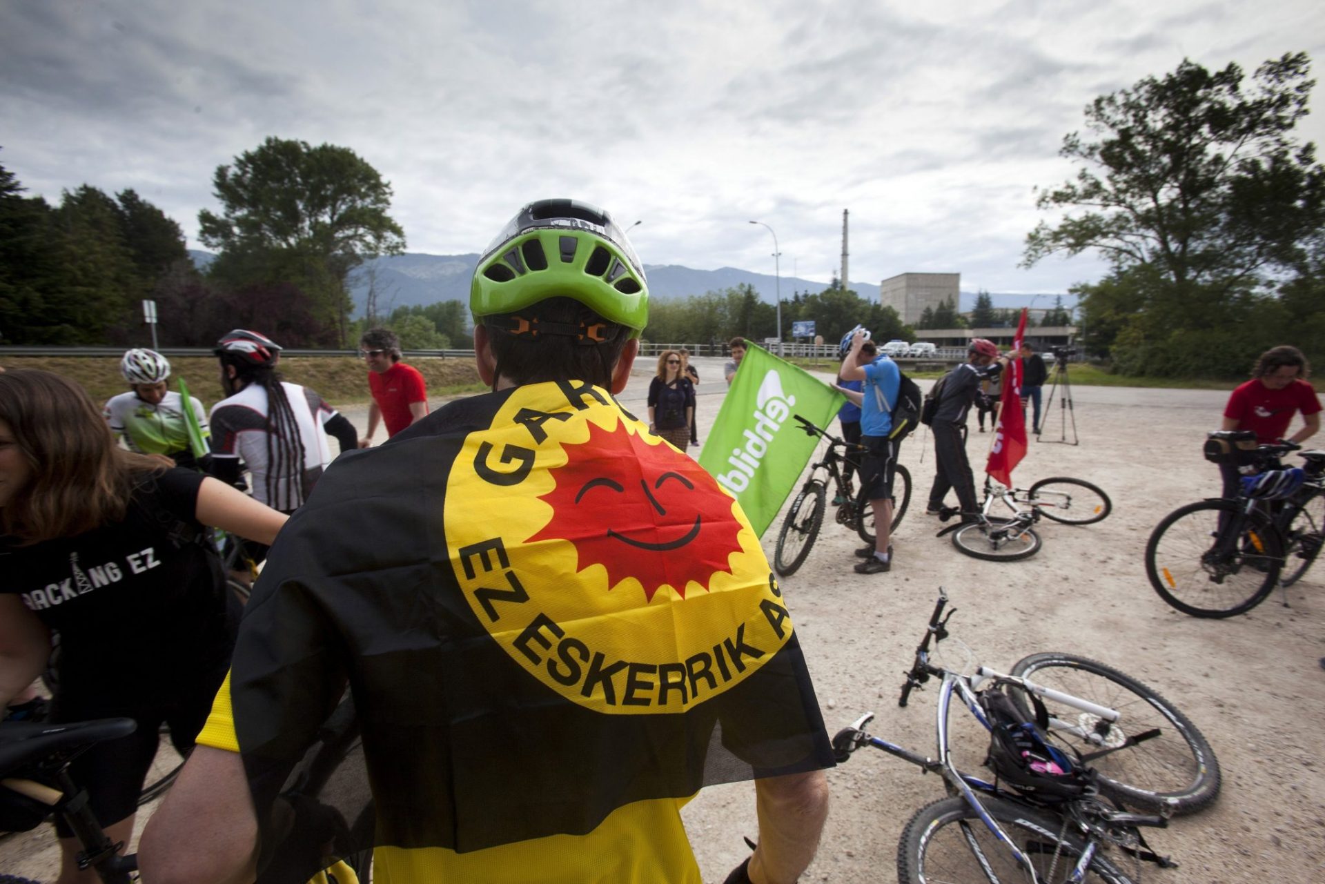 Diecisiete municipios de Álava piden el cese del presidente del CSN y el cierre de Garoña.