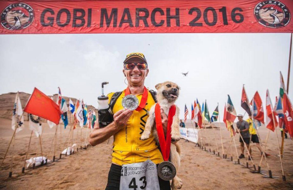 Gobi-atleta Dion Leonard-Efeverde