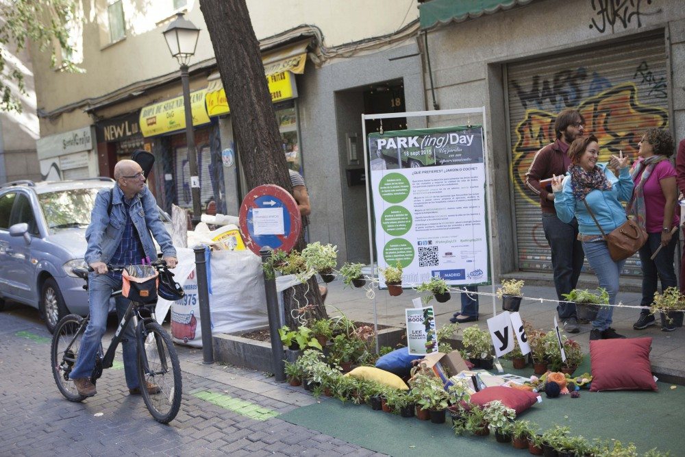 Una de las plazas de aparcamiento de Madrid convertida en parque por un día. Foto: Ayuntamiento de Madrid. 