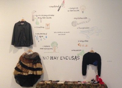 La exposición incluye opciones diferentes a la vestimenta con pieles. EFE/Mar Morales
