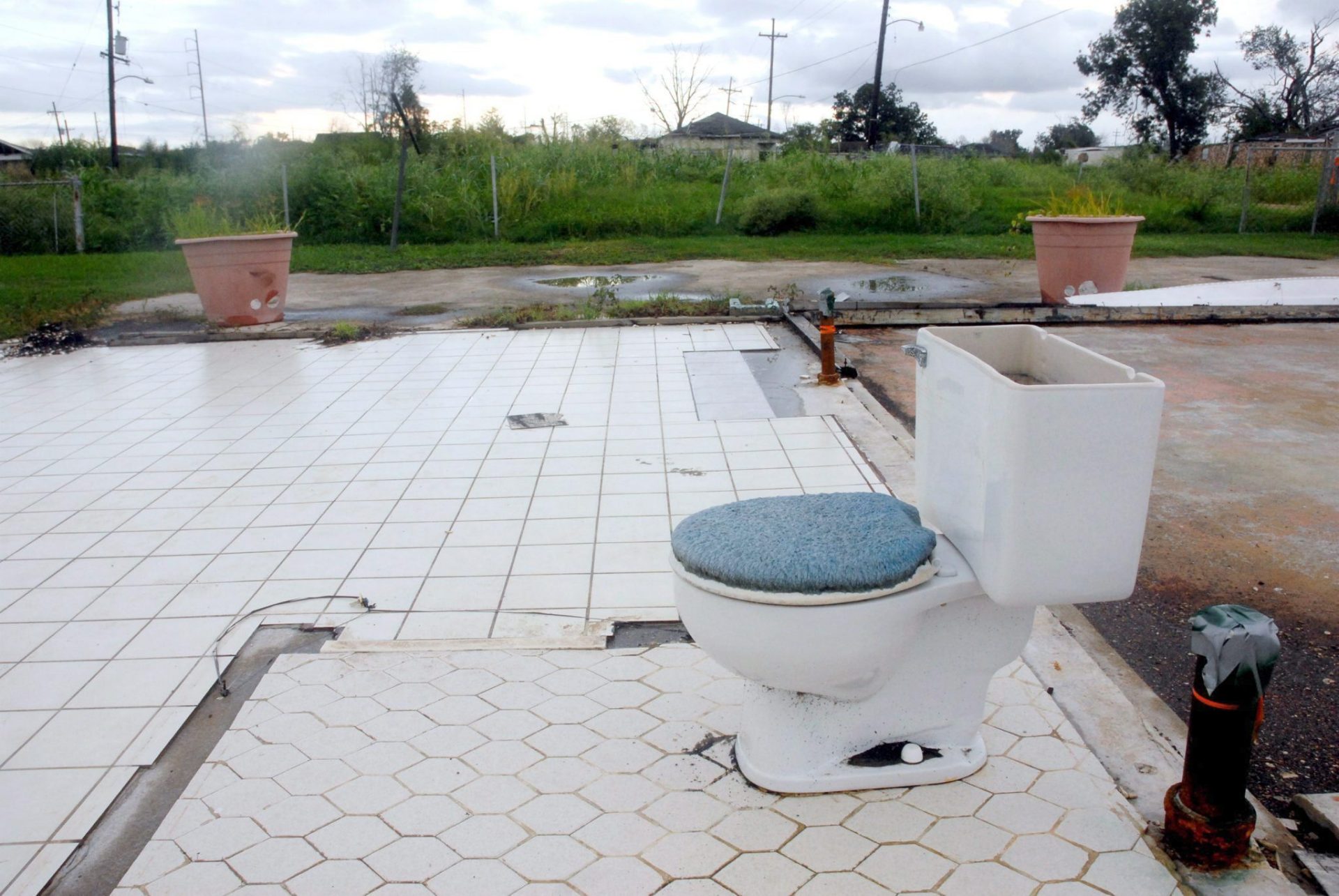 Lo que quedó de una casa tras el paso del Katrina