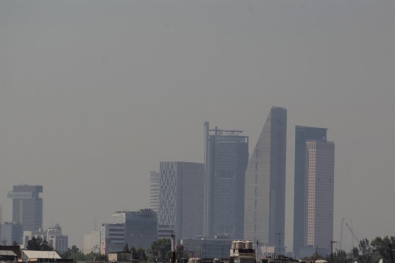 Vista general de contaminación en  Ciudad de México. 