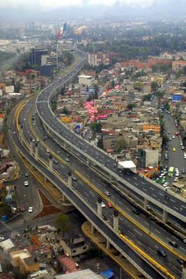 Hoy en la C40, el jefe del Gobierno de la Ciudad de México, Miguel Ángel Mancera, explicará el compromiso de la capital en la reducción de las emisiones. 