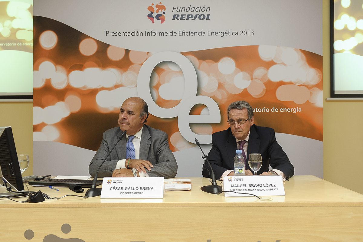 Fotografía: de izquierda a derecha César Gallo, vicepresidente y Manuel Bravo, director de Energía y Medio Ambiente