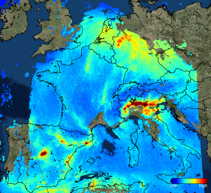 Copyright contains modified Copernicus Sentinel data (2017), processed by KNMI/ESA