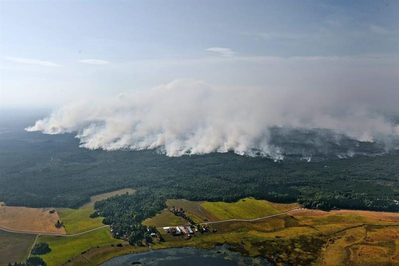 frente del incendio forestal en suecia