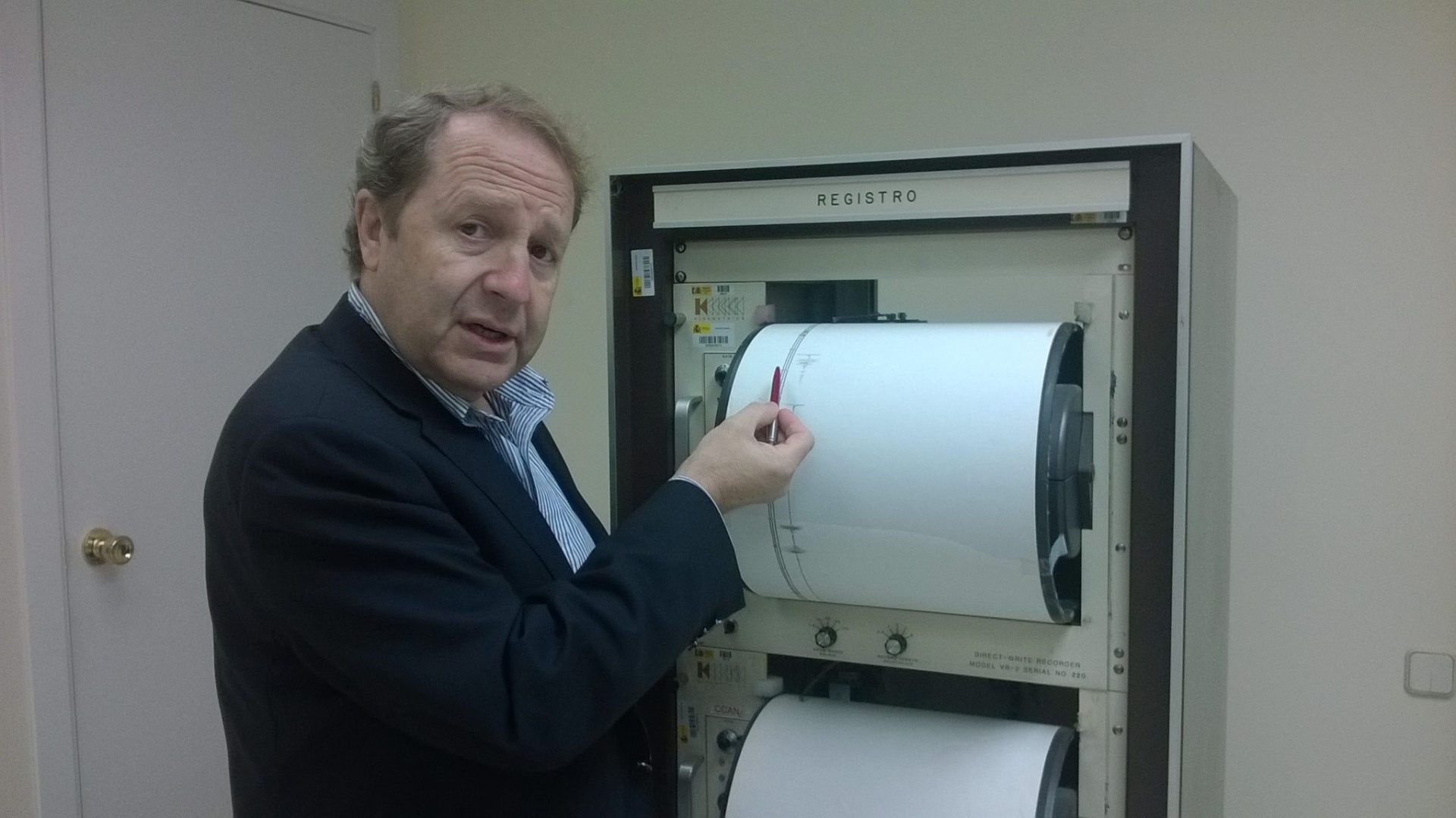 Emilio Carreño, jefe de la Red Sísmica Nacional del Instituto Geográfico. EFE Marina Segura