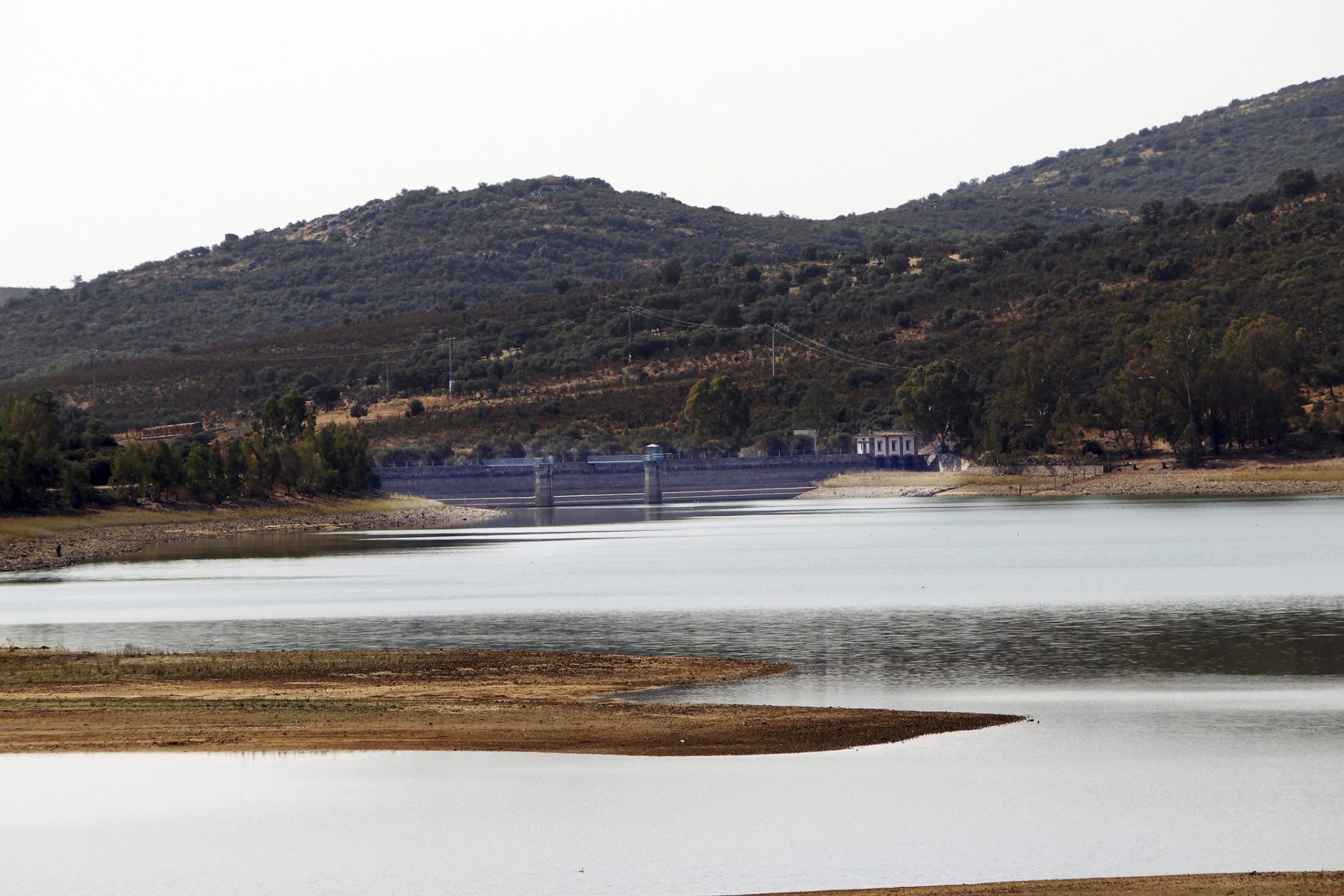 España encara el verano con los pantanos un 20 % por debajo niveles de 2007.