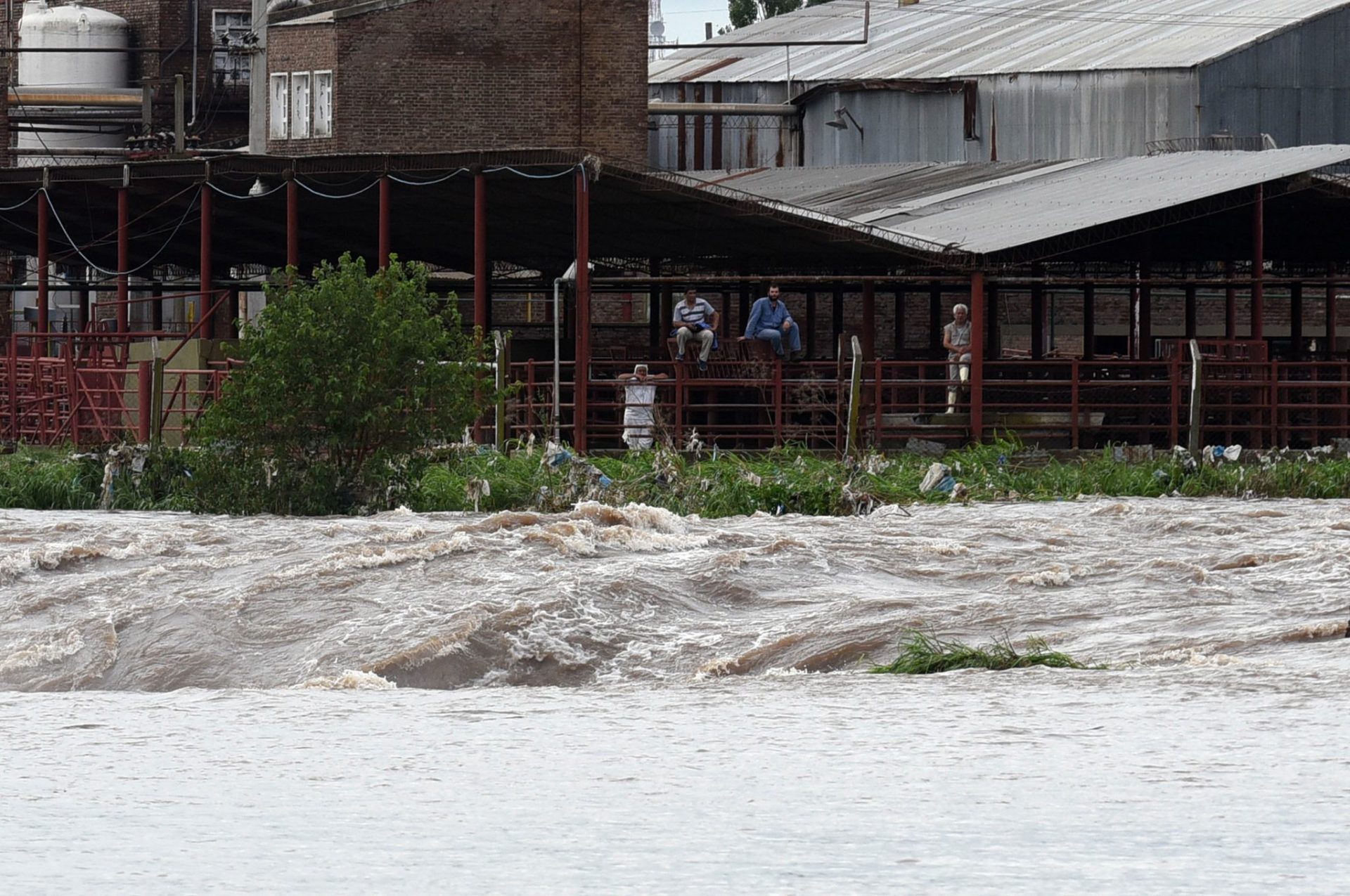 Un desaparecido en la provincia de Buenos Aires por las inundaciones.