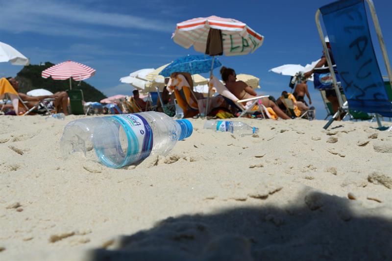 Un 29 por ciento de los balnearios de sus 8.000 kilómetros de costa presentan un estado "malo o pésimo", no apto para bañistas, y sólo el 42 por ciento tienen condiciones "óptimas para el baño". 