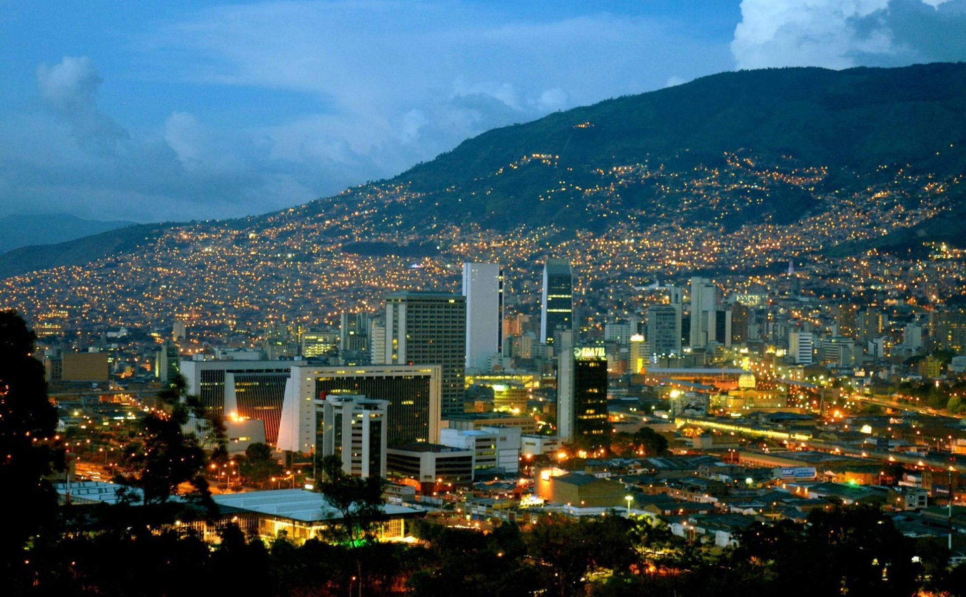 Panorámica de la ciudad de Medellín (Colombia).