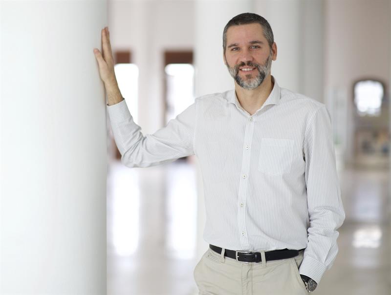 El director del programa de conservación de la foca monje en Mauritania, Pablo Fernández de Larrinoa, de la Fundación CBD-Habitat.