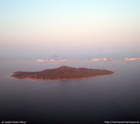 Además de la representación del Ejecutivo estarán las asociaciones ecologistas, empresariales, sector pesquero y agrario. EFE/Isabel Rubio 