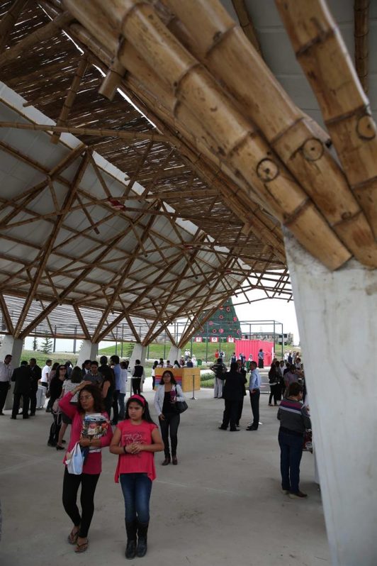 Bambú y madera fundamentales en la construcción del parque Voces por el Clima, en Lima. 