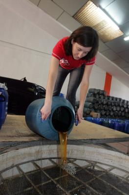 Reciclado de aceites usados en las viviendas particulares.