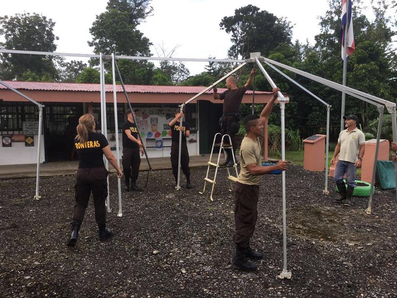Instalación de albergues en prevención en la provincia de Limón (Costa Rica). 