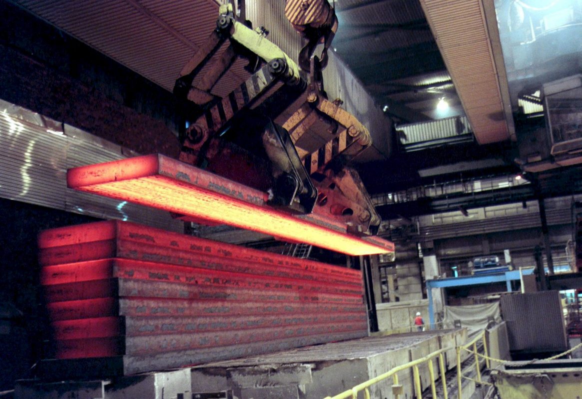 Los autores del estudio consideran que la UE no se está preparando adecuadamente para una economía baja en carbono a largo plazo, por ejemplo, "descarbonizando los procesos y materiales industriales". 