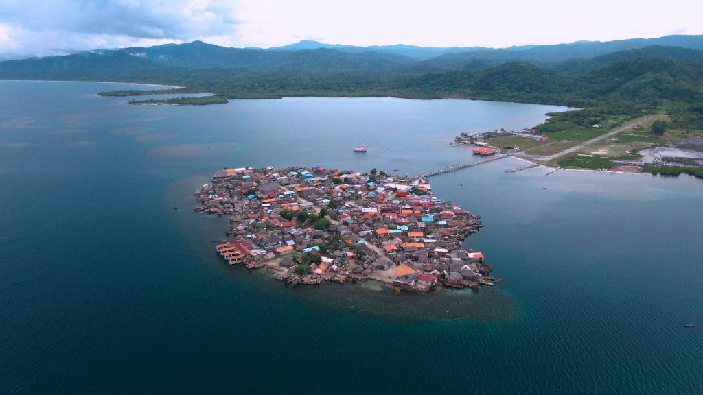 Guna Yala community_credit SeaLegacy.jpg