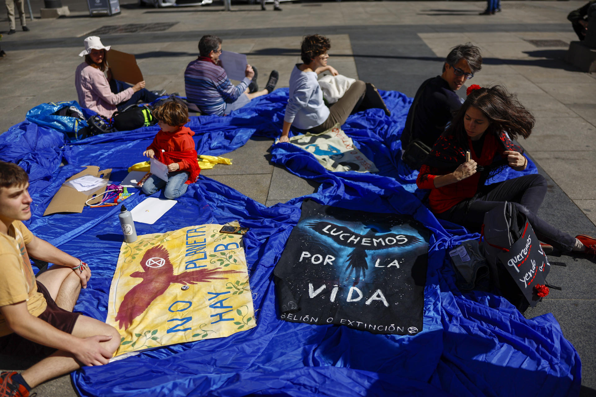 Matki Klimatu demonstrują w kilku miastach, domagając się dalszych działań na rzecz klimatu