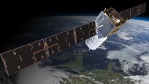 El satélite Aeolus ha cumplido con creces su misión de estudiar los vientos y de proporcionar datos para afinar las predicciones meteorológicas. Crédito: ESA.