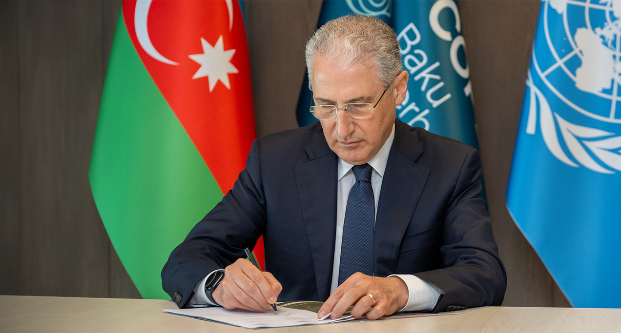 BAKÚ (AZERBAIYÁN), 19/10/2024.- El presidente designado para la COP 29 de Bakú, Mukhtar Babeyev, en una entrevista con EFE, declaró que asegurar una financiación justa, evitar el aumento de la temperatura media mundial por encima del 1,5º C y garantizar que nadie quede atrás son los principales objetivos del comité organizador de la 29 Conferencia de las Partes (COP29) en Bakú (Azerbaiyán) el próximo mes de noviembre. EFE/Presidencia de la COP29 -SOLO USO EDITORIAL/SOLO DISPONIBLE PARA ILUSTRAR LA NOTICIA QUE ACOMPAÑA (CRÉDITO OBLIGATORIO)-