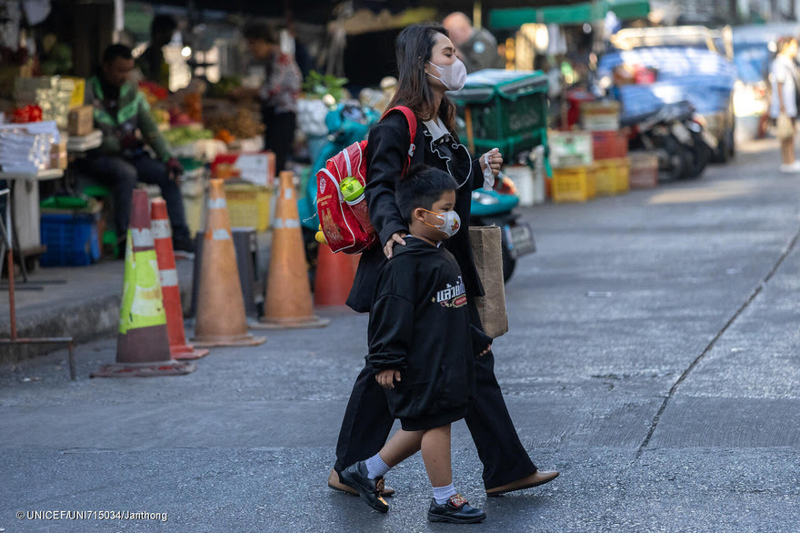 Cada día mueren más de 100 niños y niñas menores de cinco años en Asia oriental y Pacífico por causas relacionadas con la contaminación atmosférica / Cedida por Unicef. Uso editorial