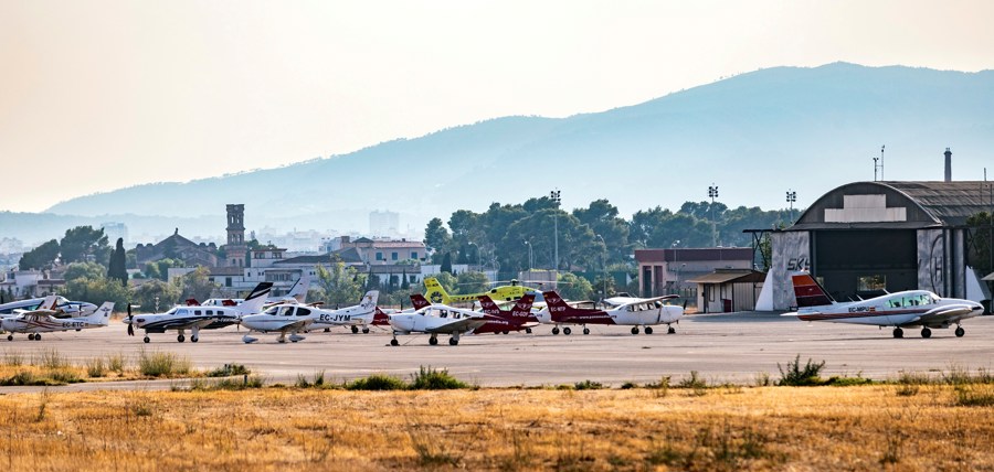 GRAF900. INCA, (MALLORCA), 25/08/2019.- Imagen de archivo del aeródromo de Son Bonet. EFE / LLITERES