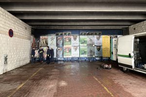 SEVILLA, 05/02/2026.-El Ayuntamiento de Sevilla cerrará por segunda vez en su historia las compuertas del Muro de Defensa para proteger al barrio de Triana de la crecida del Río Guadalquivir, una infraestructura instalada en 2011 que hace que haya un cierre hermético que retiene el agua en caso de que se produzca una crecida peligrosa. Según han informado a EFE fuentes municipales, así se ha decidido por precaución ante la previsión del aumento del caudal del río, activando una medida en el paso inferior del Muro de Defensa que conecta el barrio de Triana con el río Guadalquivir.- EFE/Luis González