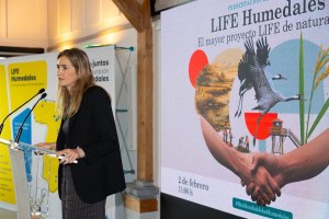 Fotografía de archivo de la ministra para la Transición Ecológica y el Reto Demográfico, Sara Aagesen, en la presentación en Irún (Guipúzcoa) del proyecto LIFE Humedales. © Miteco