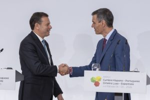 Spain's Prime Minister Pedro Sanchez (R) and his Portuguese counterpart Luis Montenegro (L) deliver a press conference during the 36th Spanish-Portuguese Summit at La Rabida Monastery in Palos de la Frontera, Huelva, Spain, 06 March 2026. The Summit is focused on the impact of climate change on both countries, as well as how to reduce time travel on the train route between Madrid and Lisbon. EFE/ Alberto Diaz