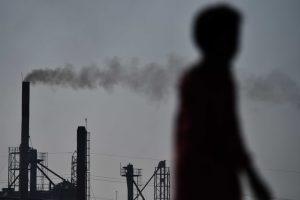 Karachi (Pakistan), 06/12/2023.- Smoke comes out from a cement factory in Karachi, Pakistan, 06 December 2023 Karachi is currently experiencing high levels of air pollution, prompting health experts to advise the public to limit outdoor activities and wear masks for protection. The air quality in the city has been described as "very unhealthy," with particulate matter readings reaching 177 on the Air Quality Index. Jinnah Sindh Medical University's Vice Chancellor has called for strict regulations to curb pollution levels. The city's ranking in the top five of the most polluted in the world has raised concerns, with the AQI indicating unhealthy to extremely hazardous levels. The onset of winter has exacerbated the situation, causing poisonous particles to descend and contribute to the pollution. EFE/EPA/SHAHZAIB AKBER