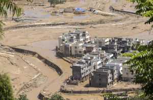 Kathmandu (Nepal), 30/09/2024.- A view of a flooded area in Kathmandu, Nepal, 30 September 2024. At least 193 people are dead by landslides and floods that occurred in all over Nepal due to torentital rainfall on 28 September 2024, according to Nepal Police. (Inundaciones, deslizamiento de tierras) EFE/EPA/NARENDRA SHRESTHA