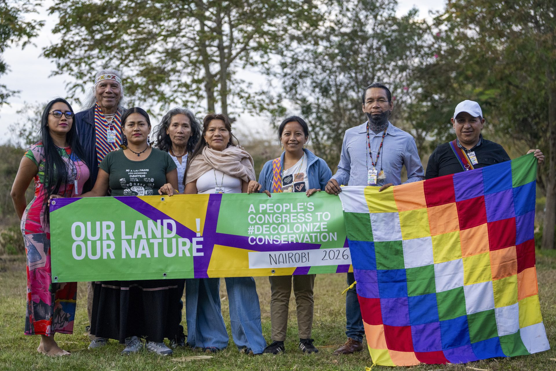 Una delegación de los representantes indígenas Latinoamericanos participa este viernes en la reunión "Nuestra Tierra, Nuestra Naturaleza" (OLON, en inglés) en Nairobi. EFE/ Diego Nicolás Alonso